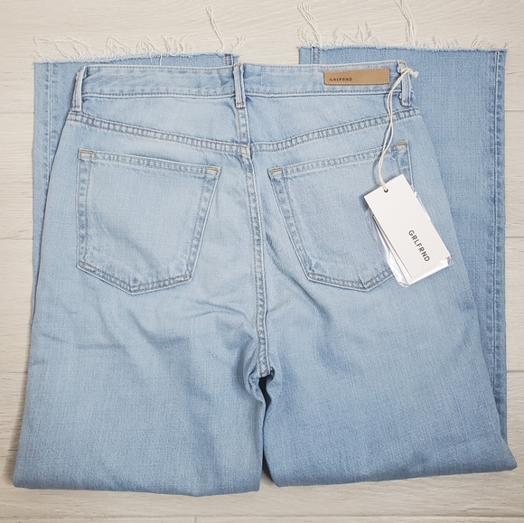 GRLFRND Bobbi Cropped High-Rise Straight Leg Jean 29. - Picture 4 of 5